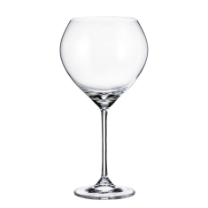 Vīna glāzes „CARDUELIS“ (6 gab., 640 ml)